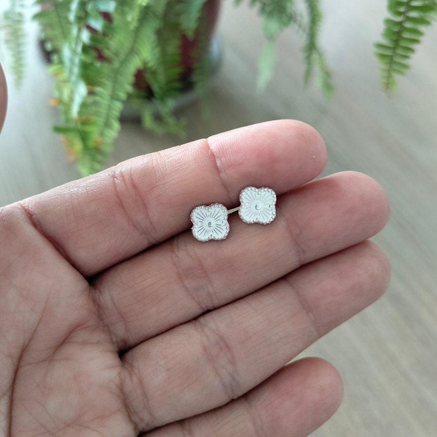 Imagen destacada del producto ARETES TRÉBOL SILVER REVERSIBLE