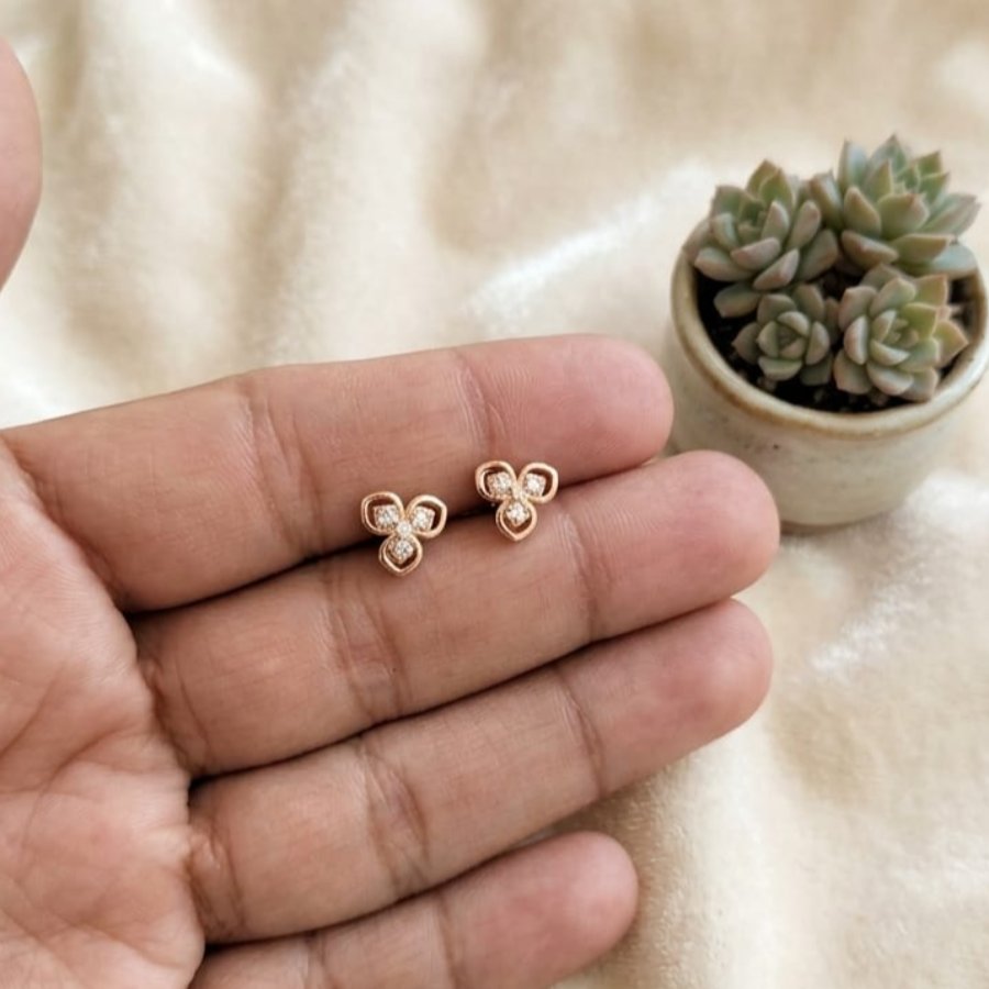 Imagen destacada del producto ARETES REVERSIBLES TREBOL